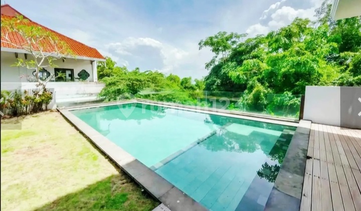 Two-Storey Villa Plus Rooftop with Sea View in Tundun Penyu, Ungasan Jimbaran... 5 Minutes to Taman Rama International School Jimbaran 2