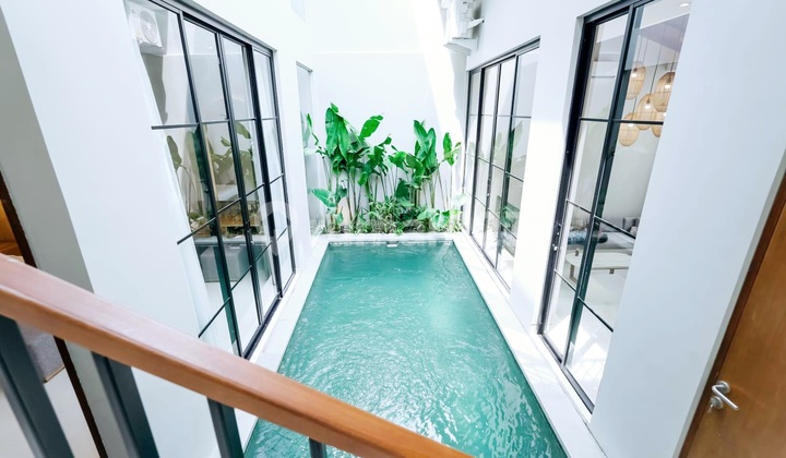 Modern Villa in Onegate System Cluster Area with 24-Hour Security in the Strategic Location of Kayu Tulang Selatan, Canggu...5 Minutes to Batu Bolong Beach via Batu Bolong Shortcut Modern Villa in Onegate System Cluster Area with 24-Hour Security in the Strategic Location of Kayu Tulang Selatan, Canggu...5 Minutes to Batu Bolong Beach via Batu Bolong Shortcut