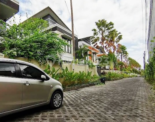 Modern Villa Cluster Onegates System With Security 24hrs At Berawa Canggu ...near Starbuck Berawa And Made's Warung Modern Villa Cluster Onegates System With Security 24hrs At Berawa Canggu ...near Starbuck Berawa And Made's Warung