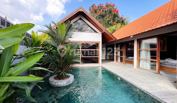 Villa Cantik Japanese Minimalis Style Di Area Jalan Mertanadi Kerobokan Dekat Seminyak ... Dekat Ke Nuris Restaurant , Gusto Gelato Dan Hotel Trans Villa Cantik Japanese Minimalis Style Di Area Jalan Mertanadi Kerobokan Dekat Seminyak ... Dekat Ke Nuris Restaurant , Gusto Gelato Dan Hotel Trans
