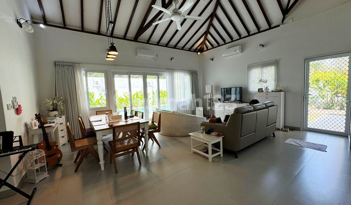 Villa Cantik Luxury Di Dalam Lingkungan Hotel Dan Villa2 Di Kedewatan , Ubud ....5 Menit Ke Ubud Palace 2