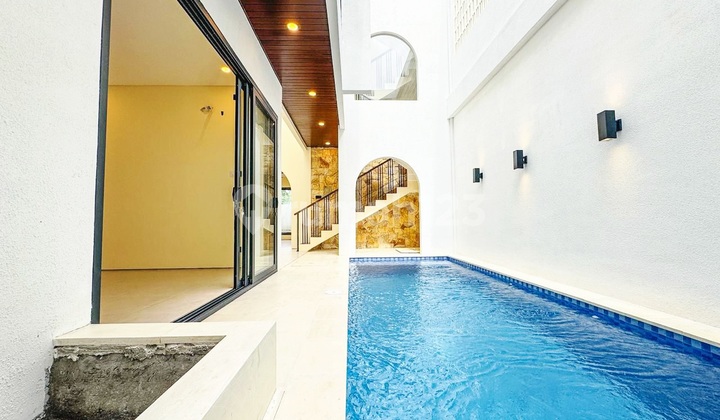 New Villa with Rooftop Sea View in Dharmawangsa Road Area, Kutuh Kampial Nusa Dua...10 Minutes to Apurva Kempinsky Hotel and Pandawa Beach..And 13 Minutes to Melasti Hotel.