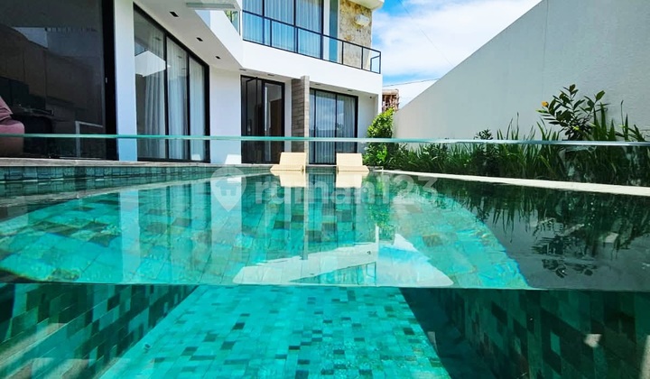 Luxury Villa Modern Minimalis Style Dnegan Rooftop di Kedungu Dekat Canggu..8 Menit ke Pantai Kedungu ,9 Menit ke Beach Love dan 15 Menit ke Luna Beach Club / Pantai Nyanyi 2