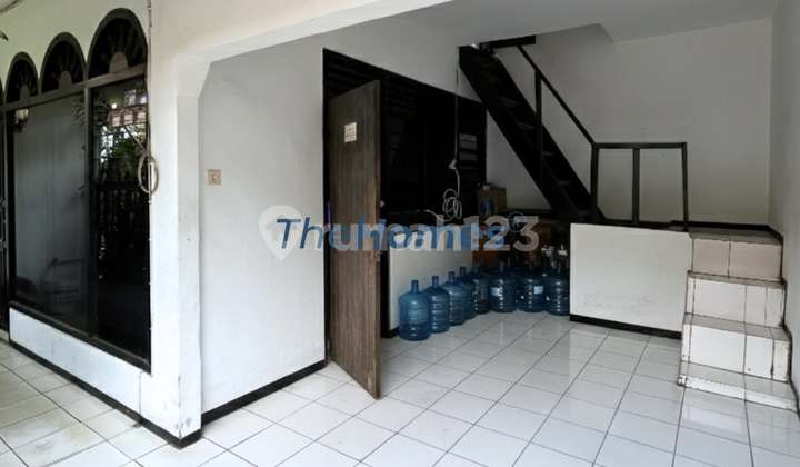 House for Sale on Saharjo 2