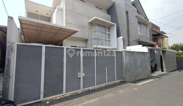 Rumah Dijual Di Tebet Barat 1