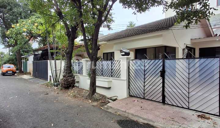Rumah Dijual Dalam Komplek