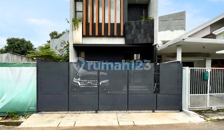 House for Sale in Cawang/Otista 2