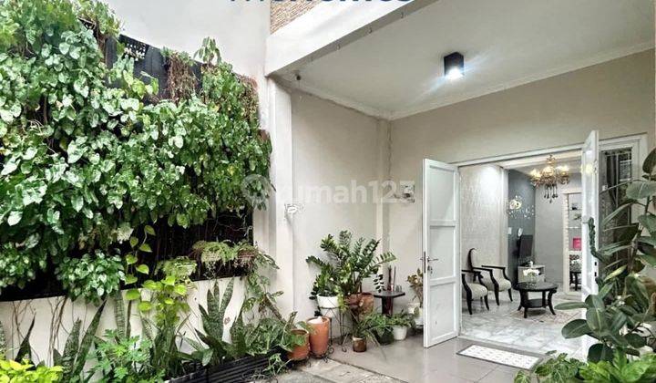 Dijual Rumah 2 Lantai Tebet Barat, Jakarta Selatan 1