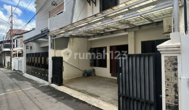 Rumah Siap Huni Akses Jalan 1 Mobil Dekat Ke Jalan 2 Mobil