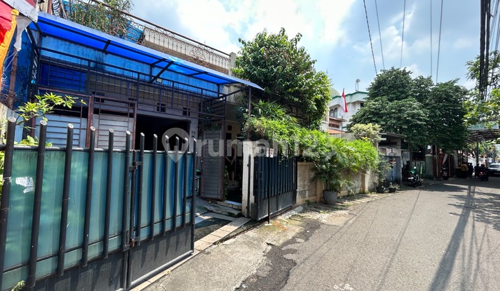 For Sale House/ Menteng Dalam 2