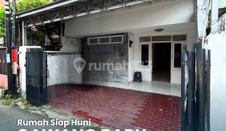 2-Story Move-In Ready House with 1 Car Access Near 3 Car Road 2-Story Move-In Ready House with 1 Car Access Near 3 Car Road