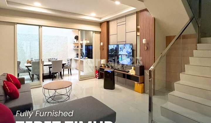 Rumah Dijual Furnished Dekat Jalan 2 Mobil