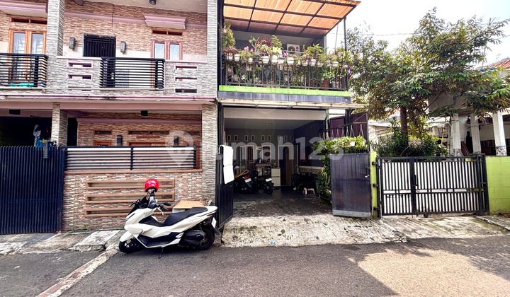 Rumah Minimalis Lokasi Sangat Strategis Di Tebet