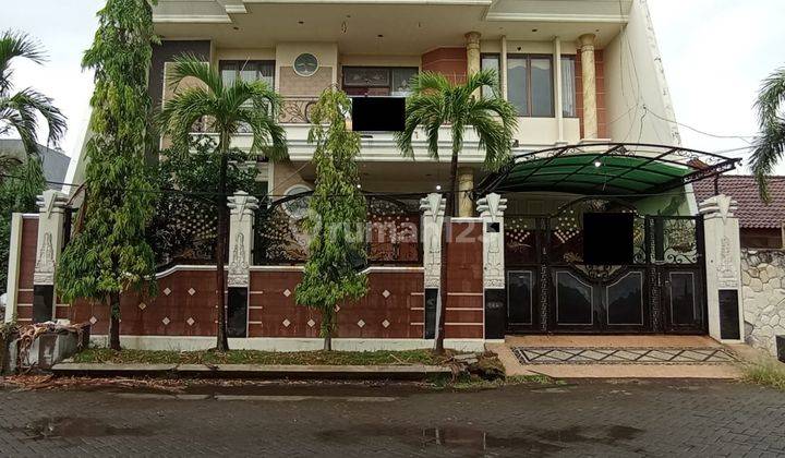 Dijual Rumah Ciamik 2 Lantai Siap Huni di Sutorejo Timur  1