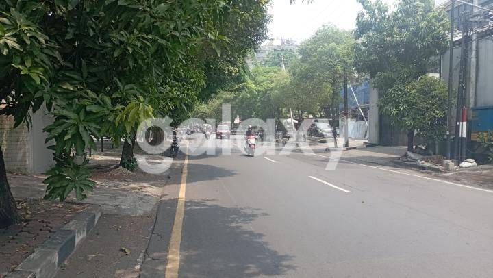 Dijual Rumah Usaha Nol Jalan Raya Billiton Gubeng Surabaya 1