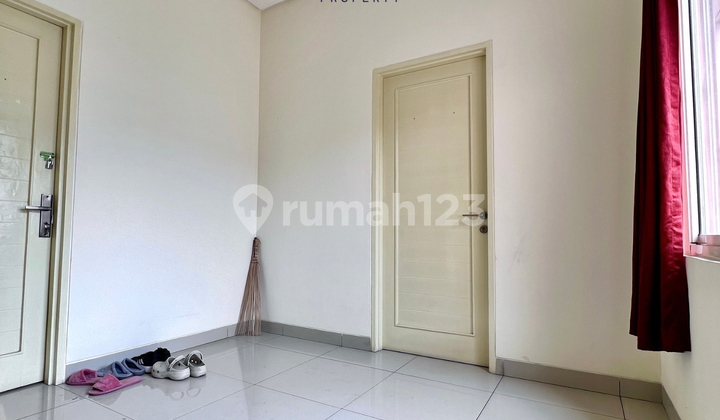 Golf Lake Residence House 10X20 4 Bedrooms Ready to Occupy 2