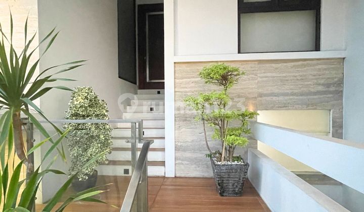 Luxury House Pantai Indah Kapuk 201M2 Neat Minimalist