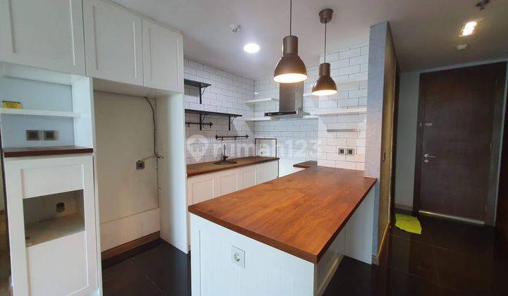 Apartemen St. Moritz 107m, Semi Furnish, Lantai Sedang, Rapi, Siap Huni 3