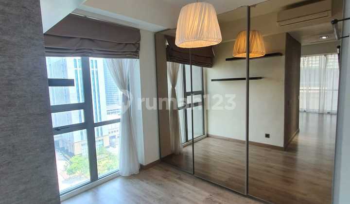 Apartemen St. Moritz 107m, Semi Furnish, Lantai Sedang, Rapi, Siap Huni 1