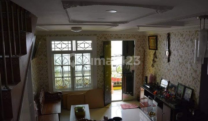 Rumah Sunter 50m Semi Furnish Rapi Siap Huni
