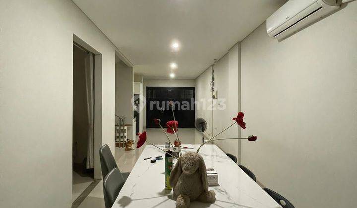 Rumah Pik Pantai Indah Kapuk Rapi Semi Furnish Siap Huni 2