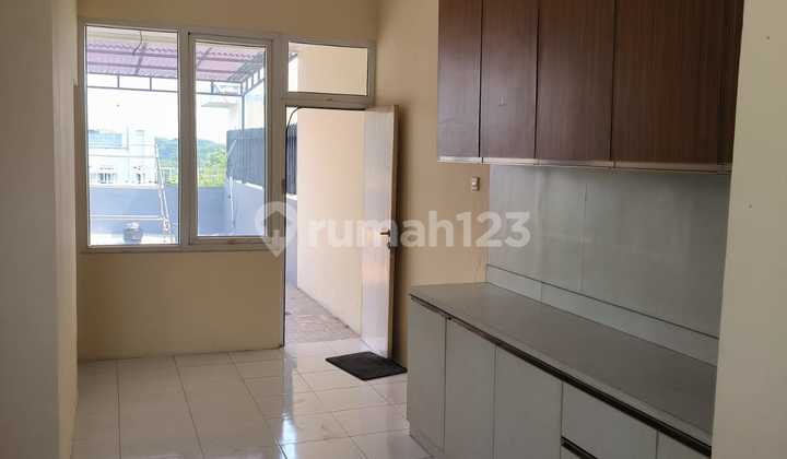 Ruko Green Court LT 124m2 Cocok Buat Usaha Ruko Green Court LT 124m2 Cocok Buat Usaha