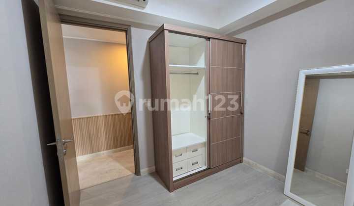 Apartemen Gold Coast PIK 90m Semi Furnish  2