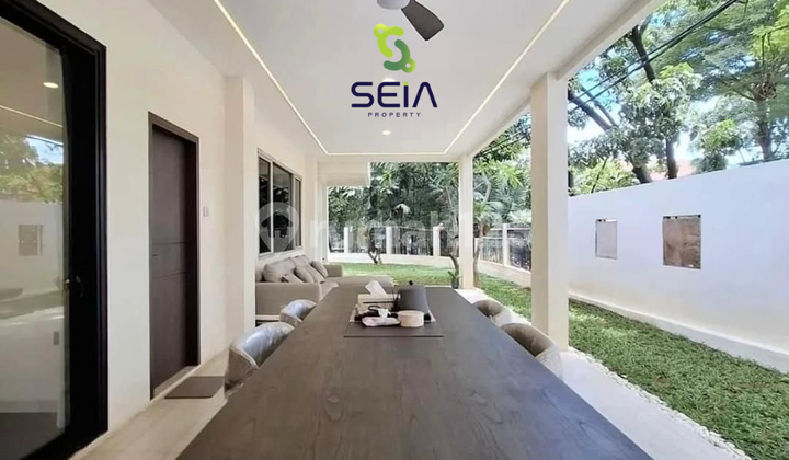 Kebayoran Baru House, South Jakarta 460M2 Good Location Kebayoran Baru House, South Jakarta 460M2 Good Location