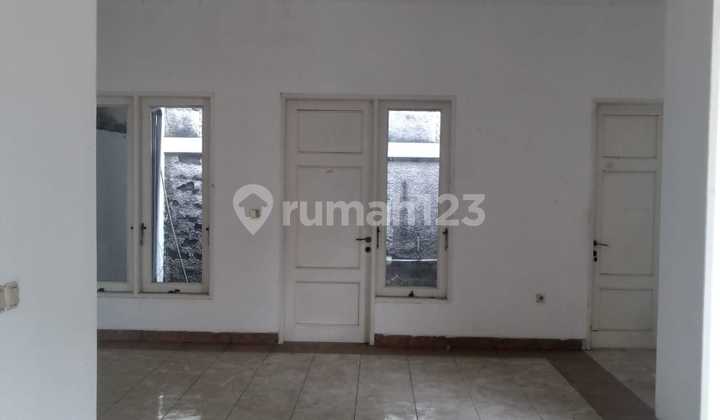 Serpong Ivory 2-Story Empty House Neat Ready to Occupy