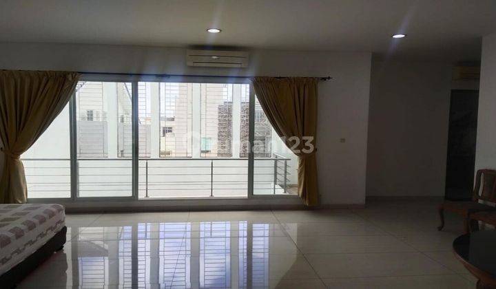 Rumah Pluit 200m Minimalis Semi Furnish Rapi Siap Huni 2