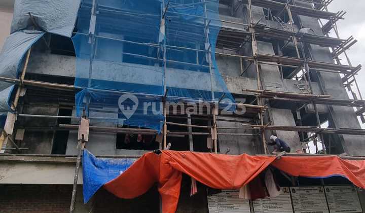 Ruko Gandeng Pluit Brand New 4 Lantai Komersil Jalan Raya Dekat Tol