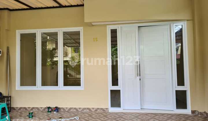 Rumah Kelapa Gading 6X18, 3 Lantai, Full Renovasi Rapi Siap Huni 2