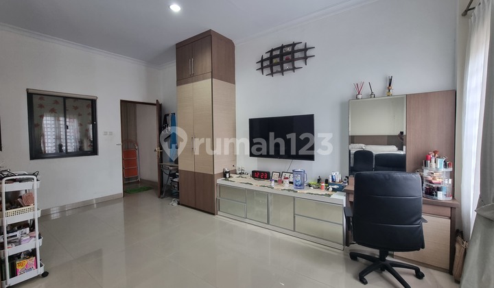 Pluit House 6.5X25m Wide Road High Ceiling Neat Ready to Occupy 2