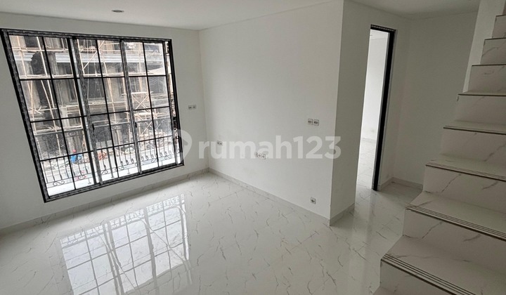 Anwa Residence Puri Cluster Victoria House Strategic Location 2