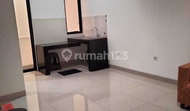 Dijual Apartemen Green Royal Jakarta Barat