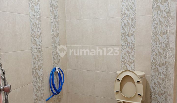 For Rent: Rice Field House, Lio Bridge 5, West Jakarta 2