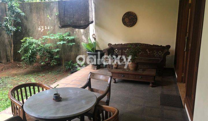 tampak depan rumah taman rempoa indah 2