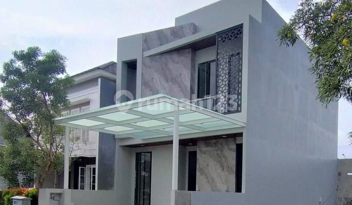 New House Fresh Dian Istana One Step to Pakuwon Mall 2