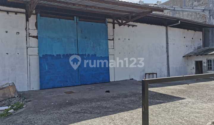 Warehouse Below Market Price Ex-Printing in Tanjungsari