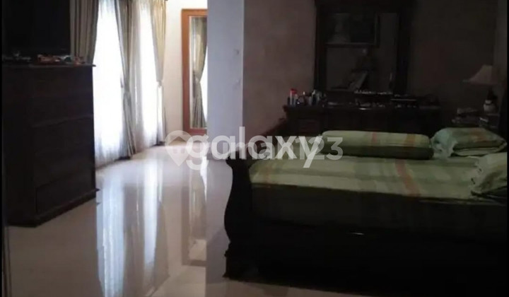 The Gayungsari Surabaya 2-Storey House 2