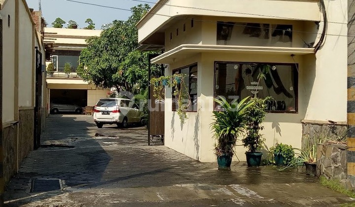 Active Boarding House on Raya Siwalankerto, Just a Step Away from Petra University Surabaya