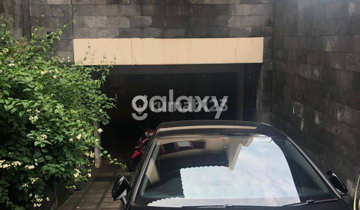 tampak depan rumah taman rempoa indah 2