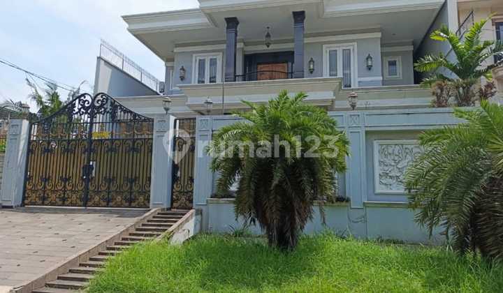 Rumah Karang Bolong  Ancol Jakarta Utara. Badan , Hadap Selatan