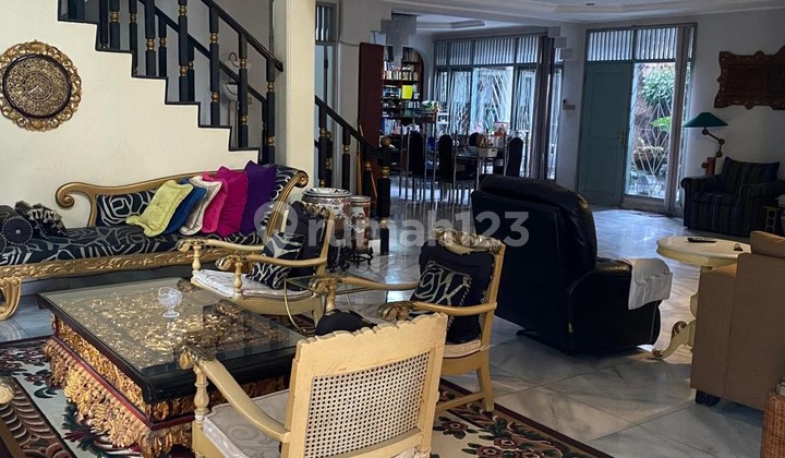 Dijual Rumah Bagus di Jl Jaya Mandala Menteng Dalam Jakarta Selatan