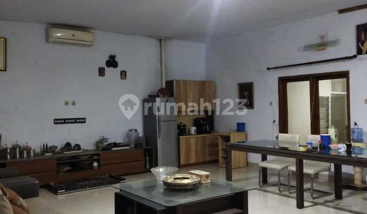 Dijual Cepat Harga dibawah NJOP Rumah Tomang 1