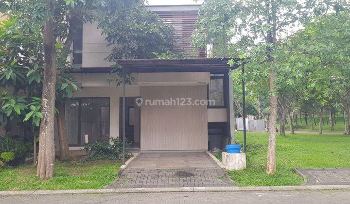 Rumah Bergaya di Sewakan Prestigia Eminent Dengan Harga Menarik 1