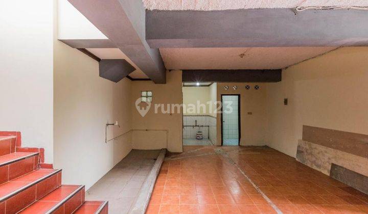 Rumah villa di lembang bandung 5
