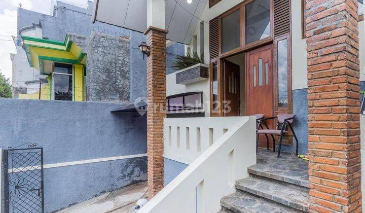 Rumah villa di lembang bandung 9