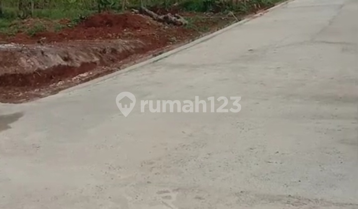 Quick Sale Land in Cileunyi, West Java. Quick Sale Land in Cileunyi, West Java.