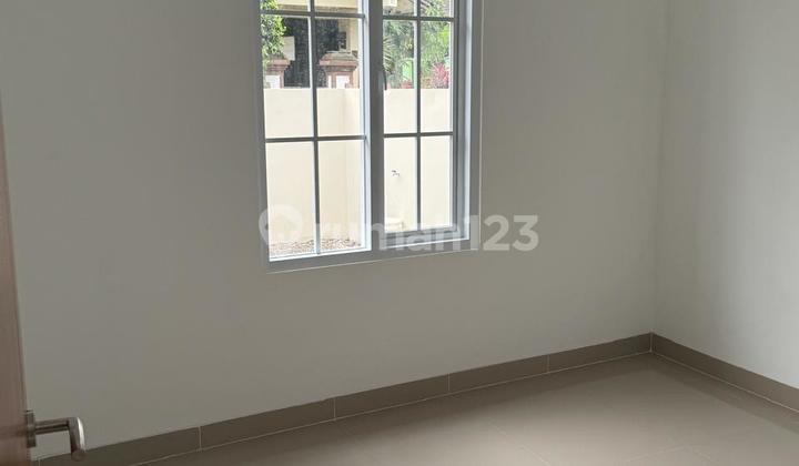 Nice House in Panyileukan, Bandung City 2